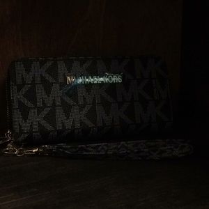 Micheal Kors Wallet